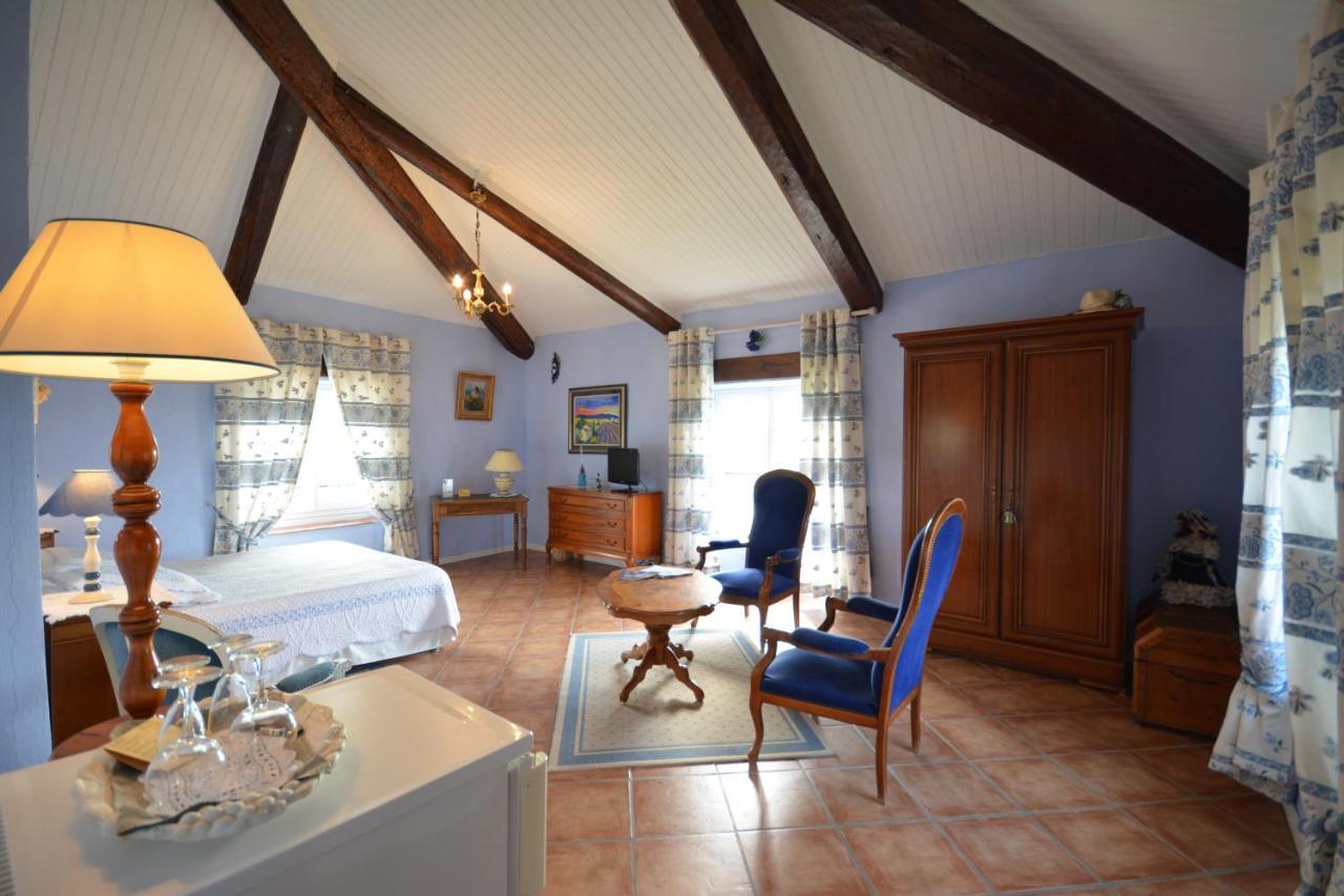 Bastide Des Princes B&B Caderousse Exteriör bild