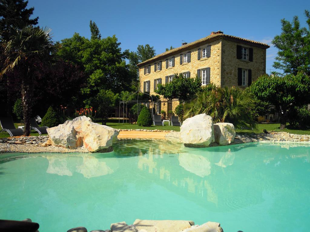 Bastide Des Princes B&B Caderousse Exteriör bild