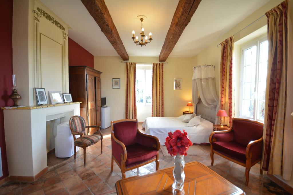 Bastide Des Princes B&B Caderousse Exteriör bild